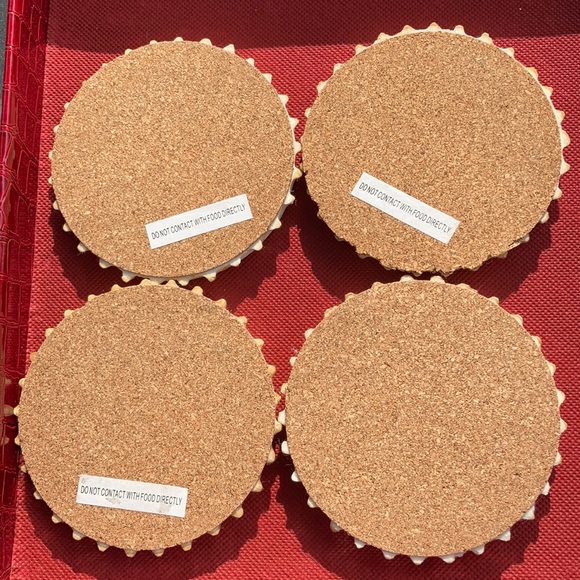 ⚜️Funny Bottle Cap Shape Drink Coaster Set! - Picture 6 of 6